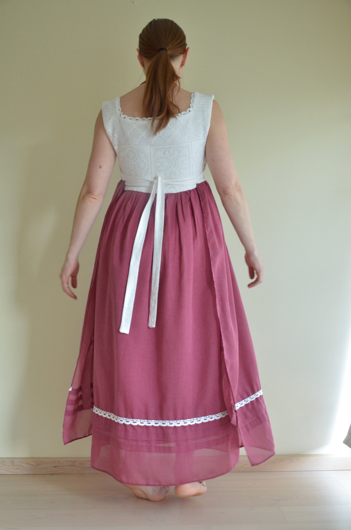 Wine-red Dress with Lace