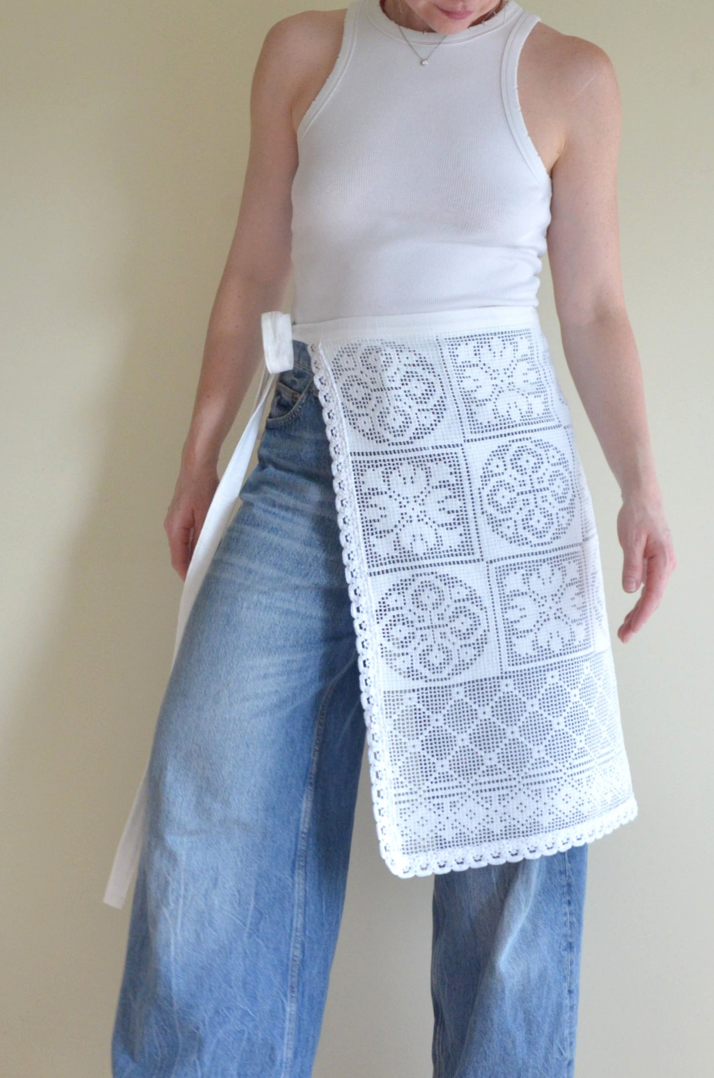 Lace Apron/Overskirt