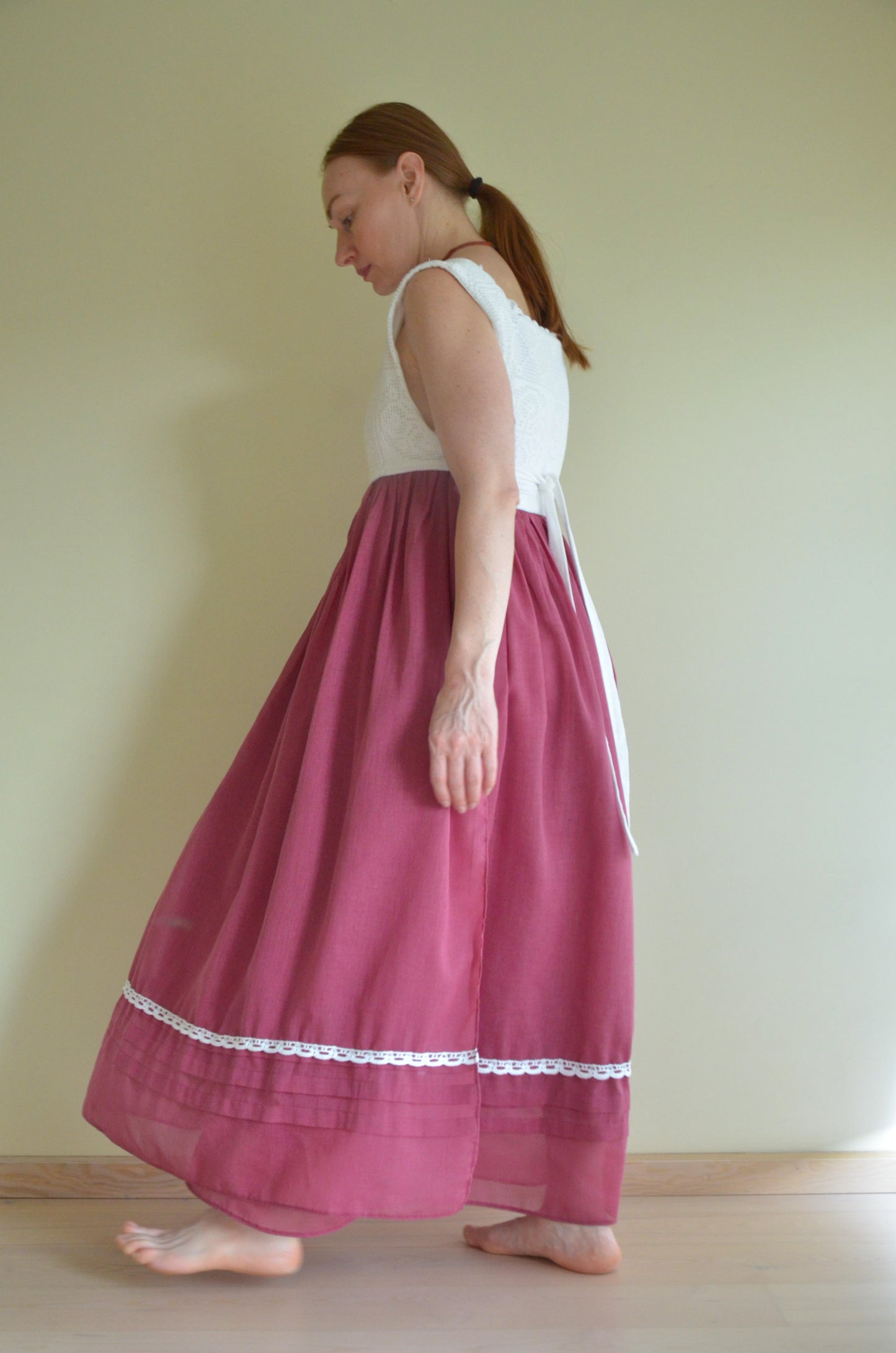 Wine-red Dress with Lace