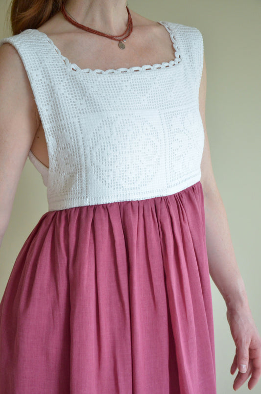 Wine-red Dress with Lace