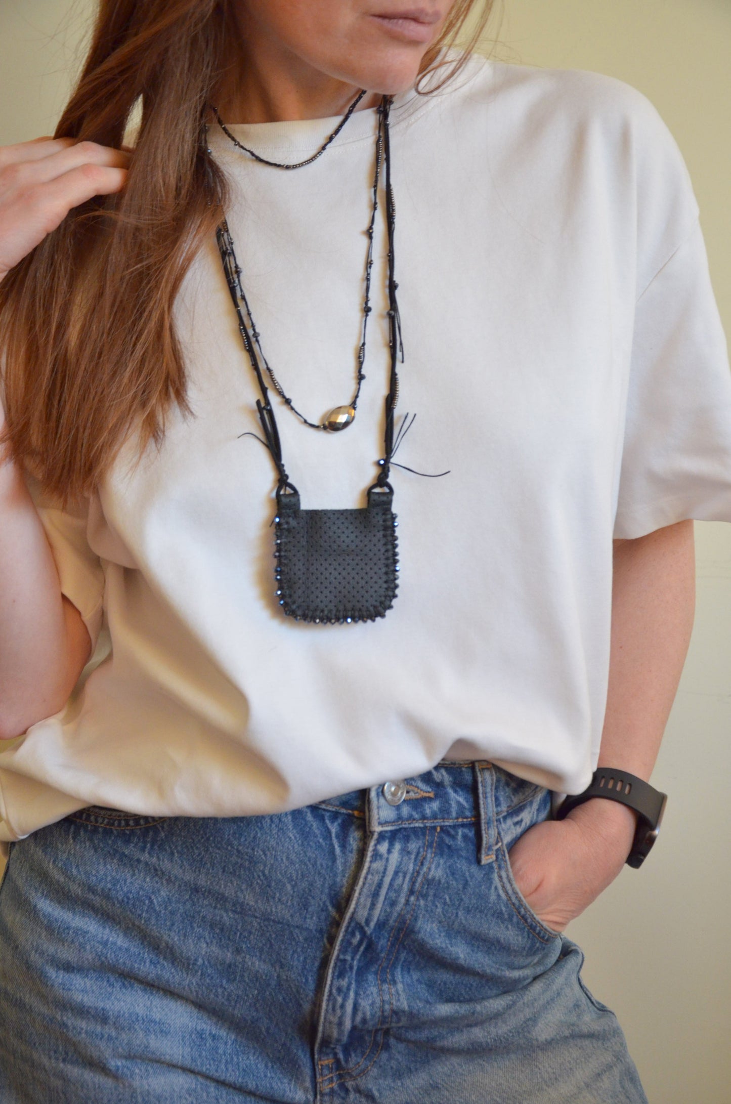 Bag Pendant Necklace (Black)