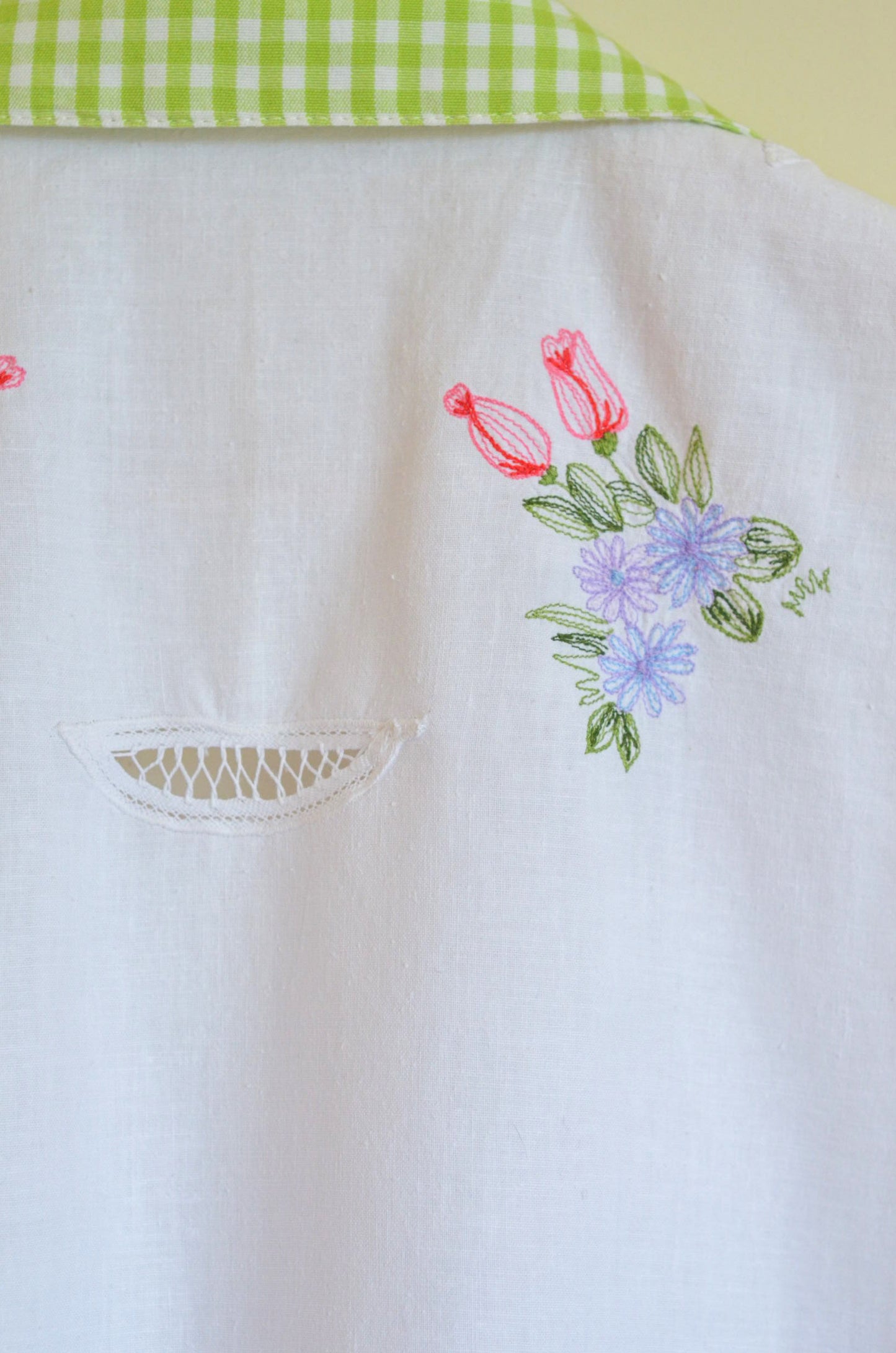 Shirt with Embroidery