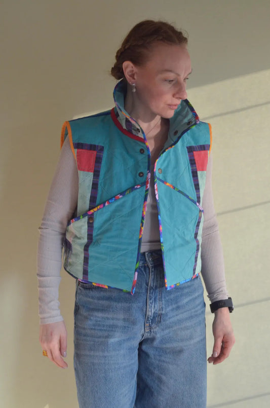 Quilted vest with collar